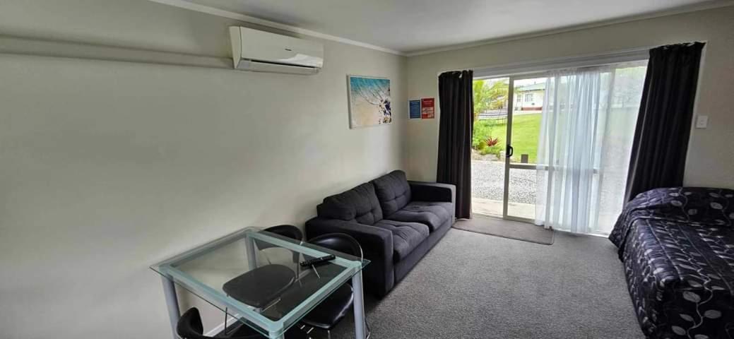 Sunnydays Motel Gisborne Esterno foto