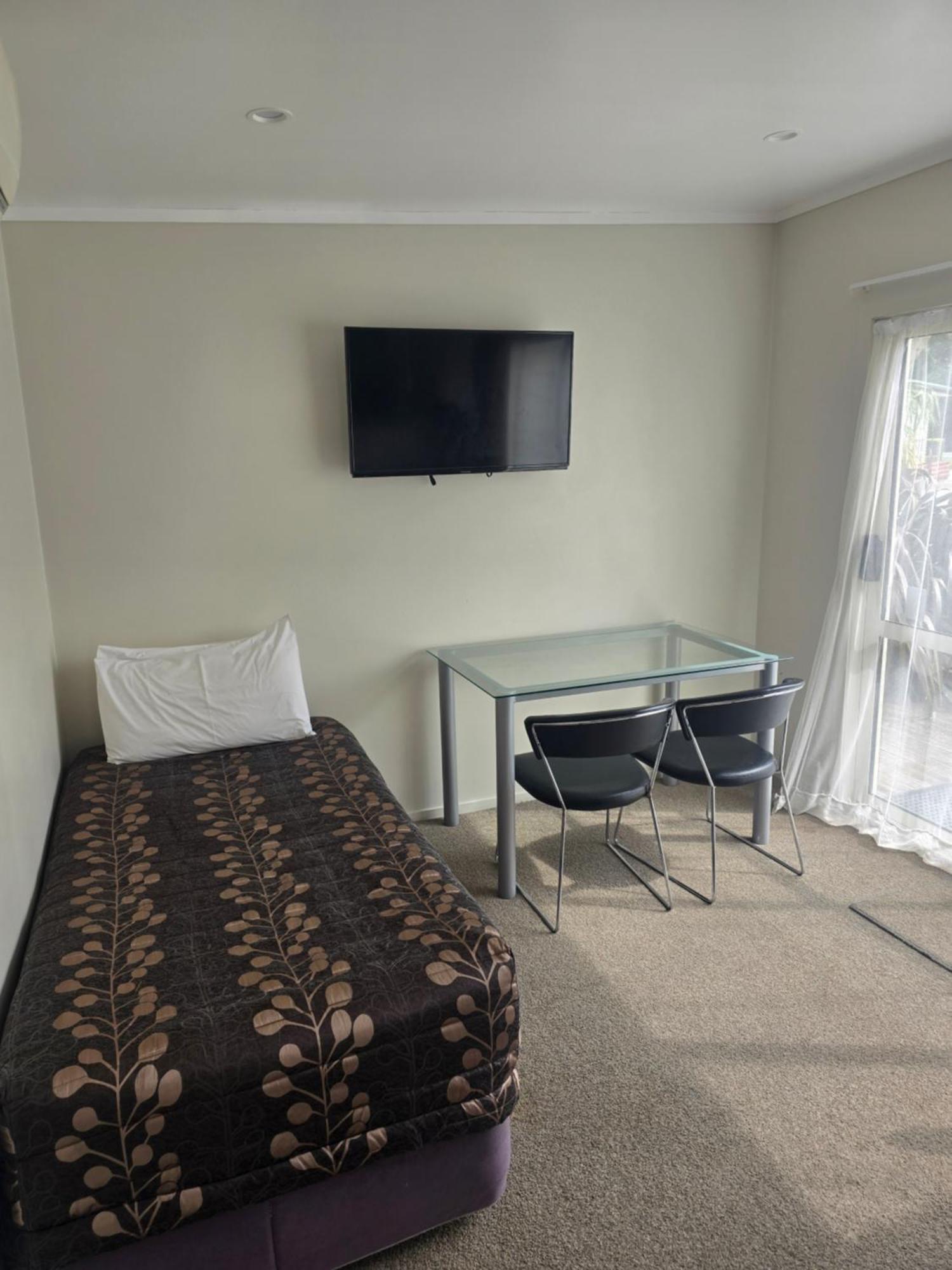 Sunnydays Motel Gisborne Esterno foto