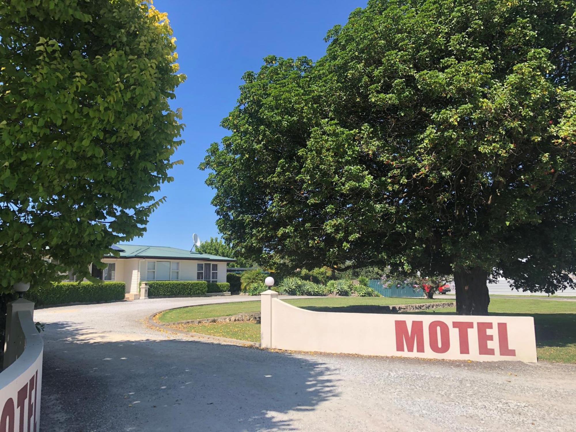 Sunnydays Motel Gisborne Esterno foto